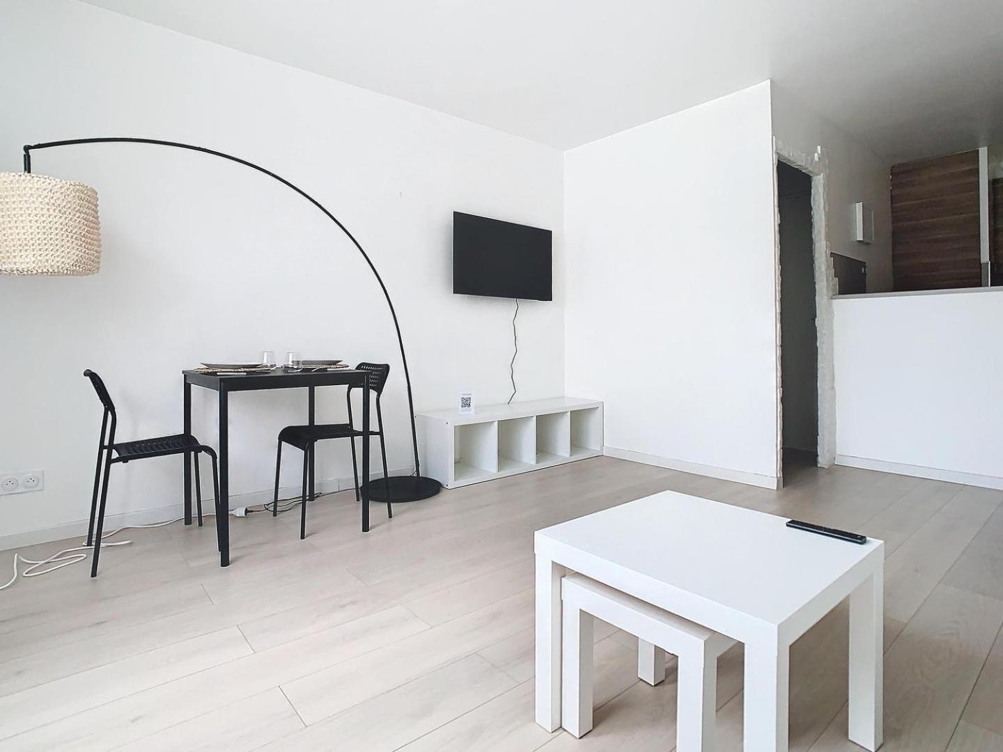 Studio Cosy Entre Disney Et Noisy Le Grand Bagian luar foto